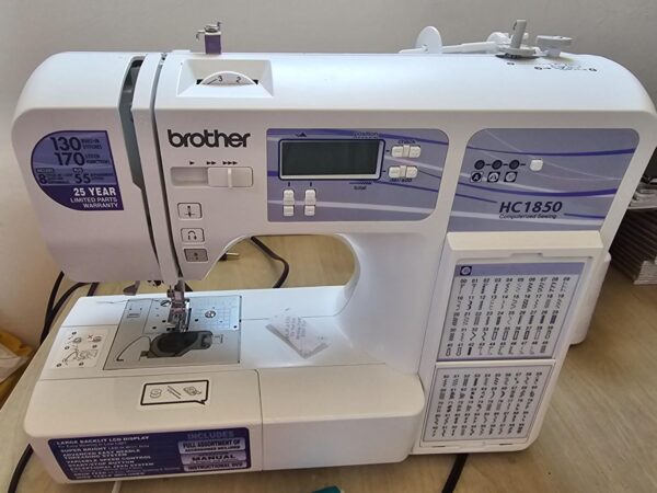 HC1850 Sewing and Quilting Machine